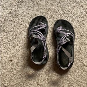 Purple & gray chacos 9 WIDE